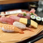 しほう田 - にぎり寿司ランチ…1100円(税込)※2024年より1300円