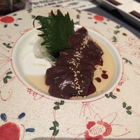 馬刺しと焼き鳥 グルマン三年坂 - 