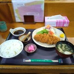 とんかつ屋 勝兵衛 - 