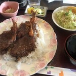 りんご亭 - 料理写真:エビカツめし