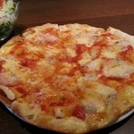 フェルマータ - 4種類のチーズのピッツァ♪
      火傷に注意(^o^