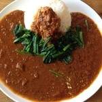 オカノカリー - ほうれん草とスパイシーチキンカレー