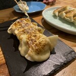 Kittan Gyouza - 粗挽きチーズ豚肩ロース肉餃子