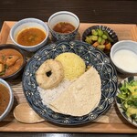 四次元食堂 南インドオステリア - 