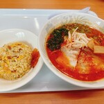 千園 - 辛味噌ラーメン＋ミニチャーハンセット