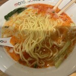 Raxamemmononokokoro - 鶏白湯と麺は同じでした。味は坦々麺と言うとイメージとは違うと思う