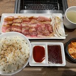 Yakiniku Raiku - 