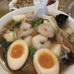 Marugenramen - 期間限定の熟成醤油海鮮五目そば税込979円