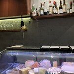 バール ア フロマージュ スーヴォワル - 上のお酒もきになる～っ笑