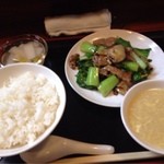 北京遊膳 - 青菜牛肉