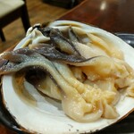 灼味噌らーめん 八堂八 - 活ホッキ貝お造り 600円