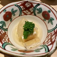 鮨 由う - 