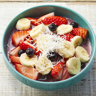 Don't miss the Acai Bowl, where you can fully enjoy fresh fruit.