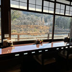 五十鈴川カフェ - 店内の風景　2024.1