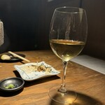 Shichirin Yakiniku Tanoshiira - 白ワイン
