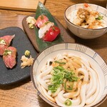 伊勢うどん 奥野家 - なんかのうどんと肉寿司的な