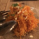 ハルクッチィ - ニンジンのラペ