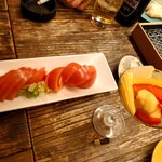 charcoal grill & bar GARAKUTA-YA 我楽多家 - 