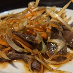 広東風小皿料理 酔香園 - 砂肝と野菜の炒めもの。