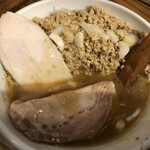 麺屋鈴春 - 濃厚鶏白湯つけ麺＋鶏挽肉丼