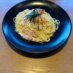 石窯pizza zutto - 料理写真:ベーコンとエビの明太子カルボナーラ