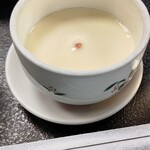 Izanrou Iwasaki - 梅茶碗蒸し！底から梅がでてきます！