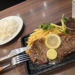 銀座ライオン - フェアランチ　黒毛和牛の鉄板ステーキ（ライス）