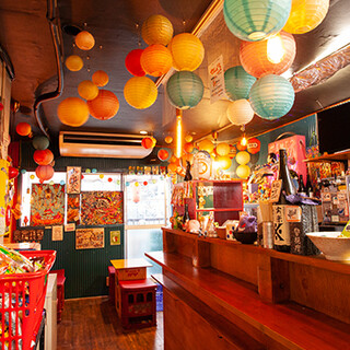 A nostalgic, Showa-era retro space where you can feel free to stop by on your own ◎