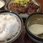牛タン塩焼 テールスープの店 べこ虎 - 