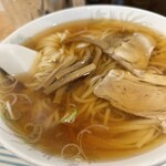 新京亭 - ラーメン小盛り550円