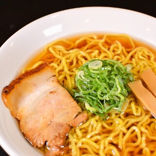 Enjoy the three major Ramen! Charm of Chinese noodles, grilled miso, and pork bones