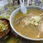 Kourimbou - 白味噌ラーメン+ミニ豚丼 1,000円