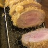 お肉とめしとカフェ あじて - 料理写真:恋する豚のヒレカツ。多分この時は単品。少しピンク味を帯びてます