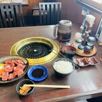 肉の館 羅生門 - ダブル焼肉定食　１６３０円