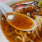 北京飯店 - 老舗のラーメンスープとタレが旨いから間違いない。