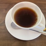 Kitchen まなや - ホットコーヒー170円。安くても飲みやすい。