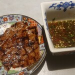 黒毛和牛研究所 - 再び洗いダレと一緒に