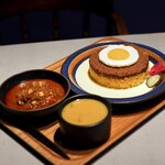 Have more curry - チーズキーマカレー＋チキンカレー＋ダルカレー