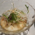 黒毛和牛研究所 - 白センマイ刺し