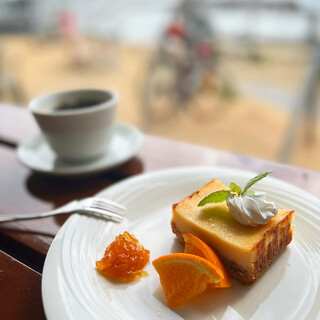 カフェ グーフィー_0