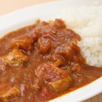 あかなす家 - 一日数量限定！トマトカレー（630円）水ではなく鶏ガラスープを使用するこだわり。