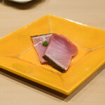 すし 良月 - メジマグロ