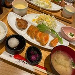 Odaidokoro Furari - 生サーモンレアカツおろしポン酢定食