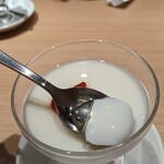 鼎泰豊 - 酸味の効いた味付けでした