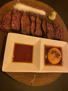 お肉と私の酒場 ハセガワ - 