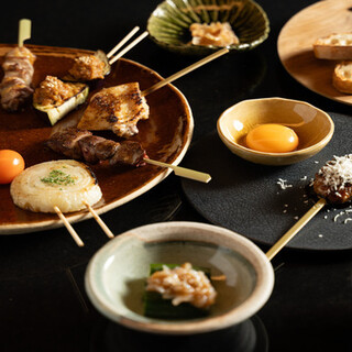 At night, we serve course meals as Yakitori (grilled chicken skewers) that requires reservations.