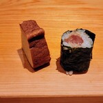 鮨 さかい - メジの天身の巻き寿司、芝海老すり身の玉子焼き