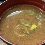 末広寿司 - 味噌汁