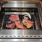 焼肉ライク  - 牛クワトロセット ( 200g )