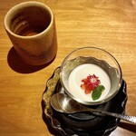 紀尾井町 くろげ - デザートの杏仁豆腐